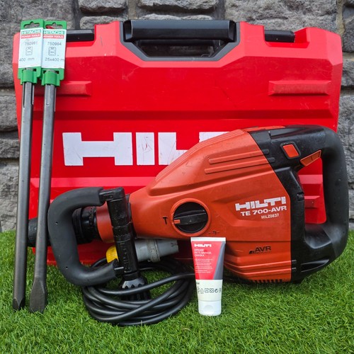 Hilti 700 avr - 110v, max