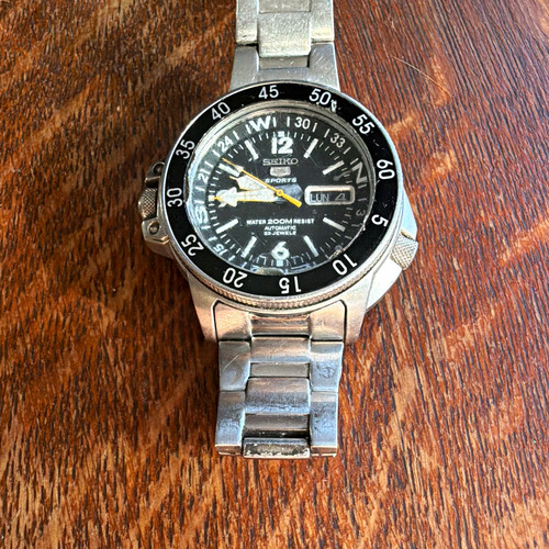 Seiko sports automatic - seiko, 23j