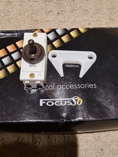 Focus antique bronze toggle - antique,