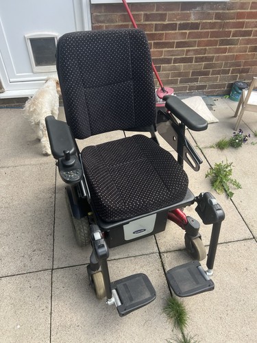 Invacare electric wheel chair - wheel, chair.
