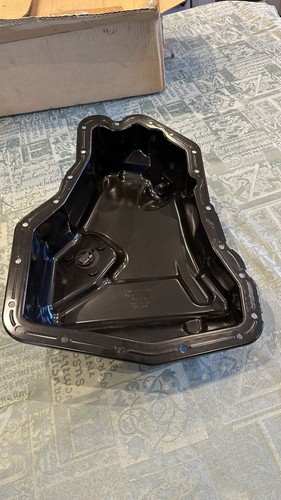 Engine oil sump pan - oil,