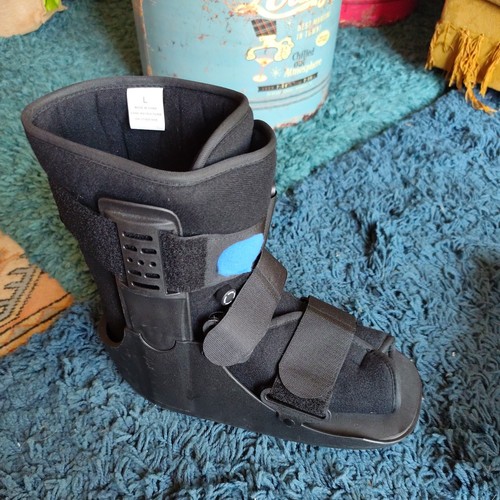 Inflatable walking boot air - walking,
