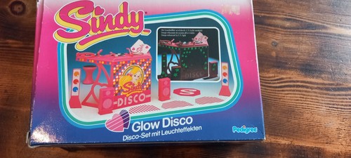 1986 sindy glow disco - sindy,