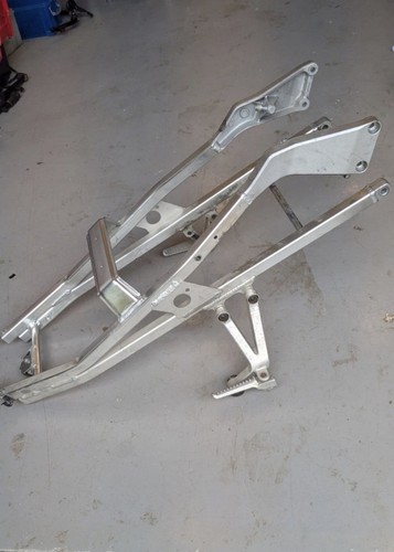 Honda cbr929 sc44 subframe - cbr929,