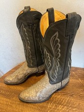 VINTAGE TONY LAMA COWBOY BOOTS