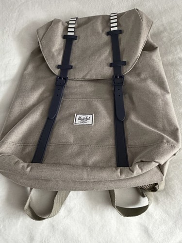 Herschel back pack - herschel., pack.