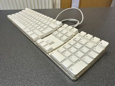 Genuine Apple Wired Keyboard