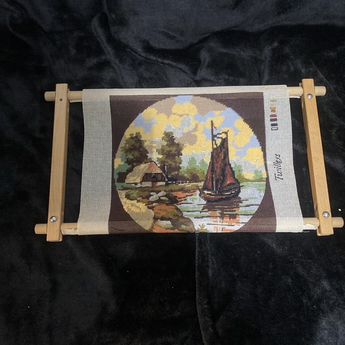 Wooden needlepoint tapestry - wooden, needlepoint/tapestry