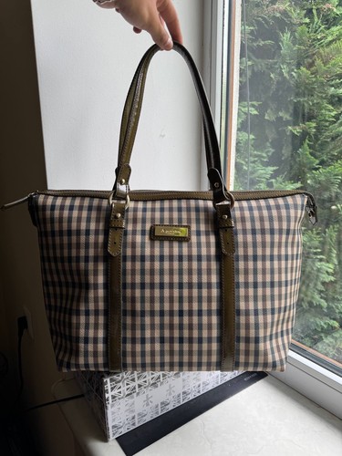 Aquascutum checked tote - checked,
