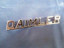 DAIMLER CHROME BOOT BADGE FITS DAIMLER SOVEREIGN (420) BD30305