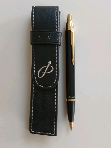 Parker black ballpoint - black,