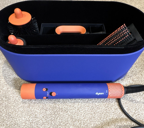 Dyson airwrap with - airwrap, iq