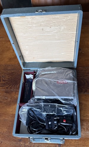 Vintage minolta projector - minolta,