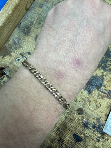 9ct yellow gold curb - , link