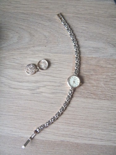 Not working 9ct gold scrap - working,