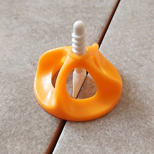 Shmox tile leveling twister - tile,