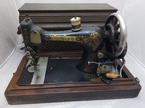 Vintage singer sewing machine - vintage,