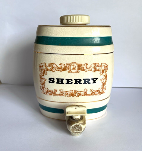 Wade royal victoria - royal, pottery