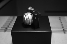 Leica Delux 8 Camera Special