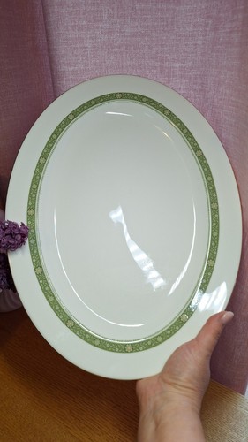Large royal doulton - royal, rondelay