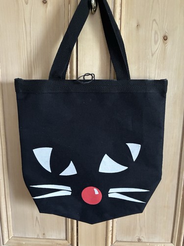 Lulu guinness red nose - nose, day