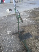 DOUBLE ARM MANUAL SEATED CLAY