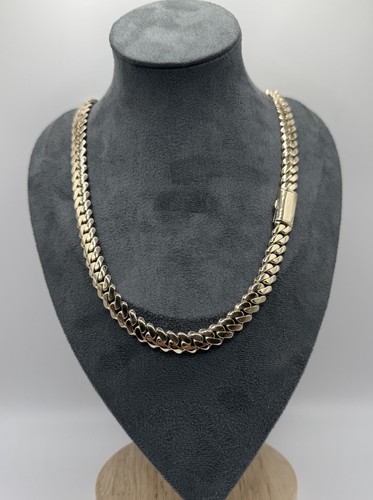 9ct gold 10mm - 10mm, chain