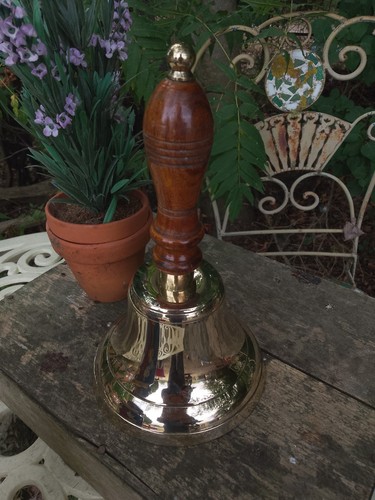 Large vintage brass school - large, 10"