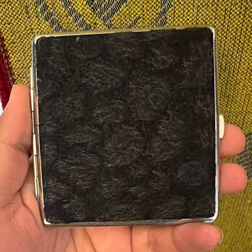 Square metal cigarette case - metal,