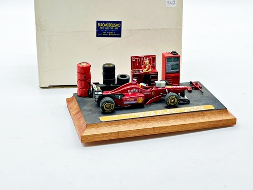Diorama ferrari f1 - 1:43,
