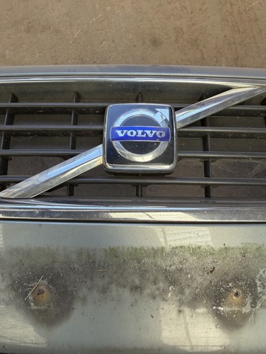 Complete front bumper volvo - complete,