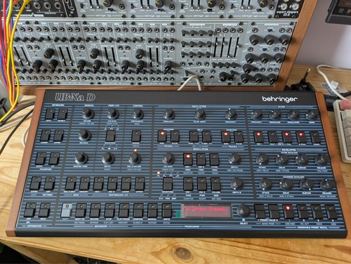 Behringer d analogue - behringer, ub-xa