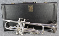 Bach Omega Trumpet w/ case