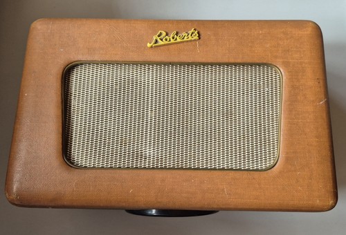 Roberts r300 radio control - roberts,
