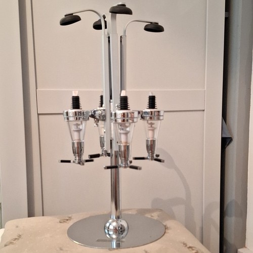 Rotating bottle stand - 4, drinks