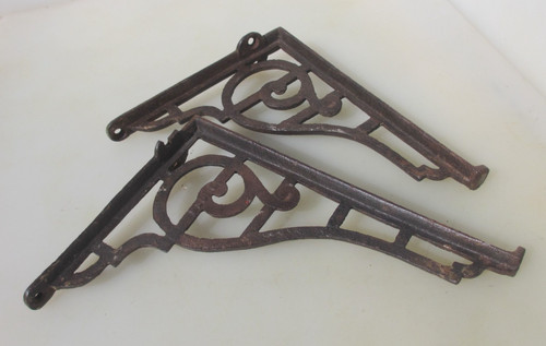 Victorian iron cistern - iron, shelf