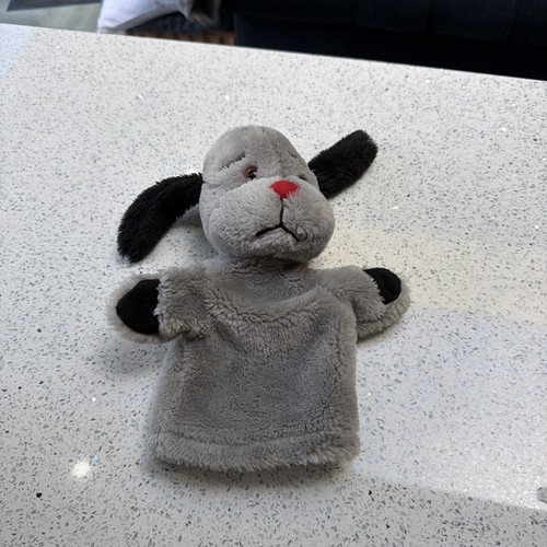 Sweep hand puppet cadells - cadells, 2008