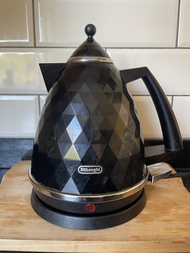 Delonghi toaster and kettle - delonghi,