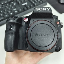 Sony Alpha  a77 SLT-A77V