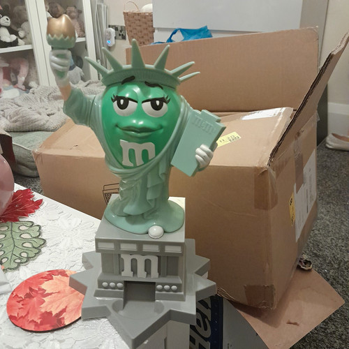 Green statue of liberty - statue,