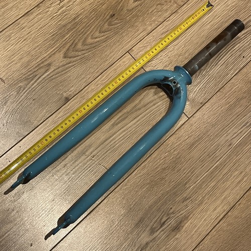 Vitesse front fork 700c - , steel