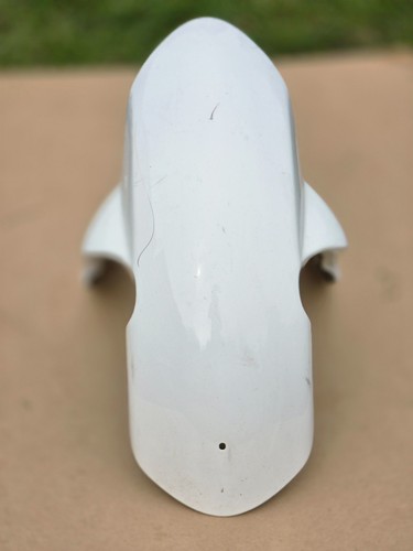 Genuine white suzuki gsxr 600 - genuine,