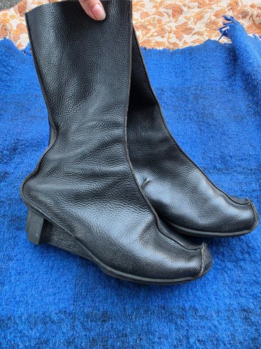 Trippen mid calf wedge boots