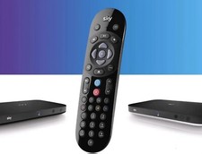 Genuine Brand New Sky Q Remote