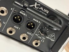 Behringer X Air XR12 12-Input Tablet-Controlled Digital Mixer 2015 - Present - B