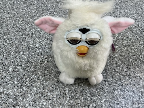 Hasbro tiger electronics furby - hasbro,