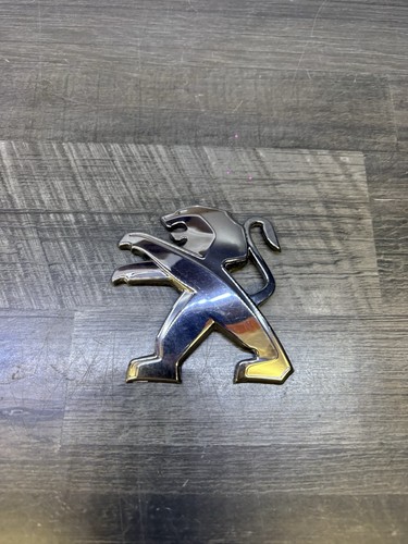 Genuine peugeot 208 2012 - peugeot,