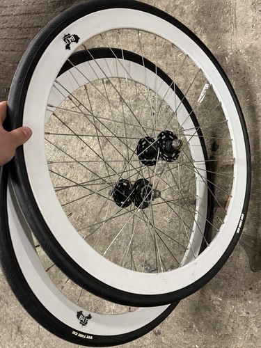 Velocity fixed gear - gear, track