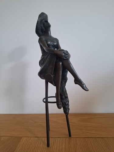 Art deco bronze figurine - art, deco/bronze