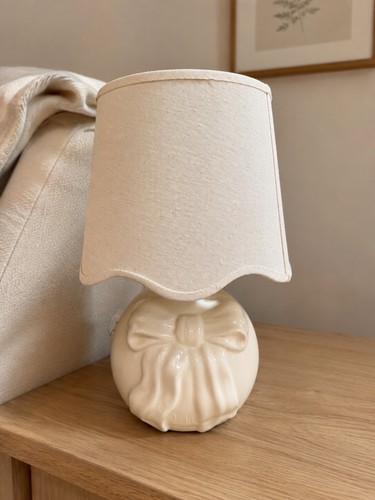 Coquette cream ceramic table - cream,